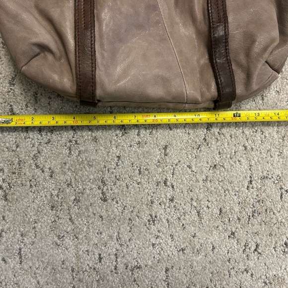 Aunts and Uncles “Odd Shopper” large tote in very good - Picture 14 of 15